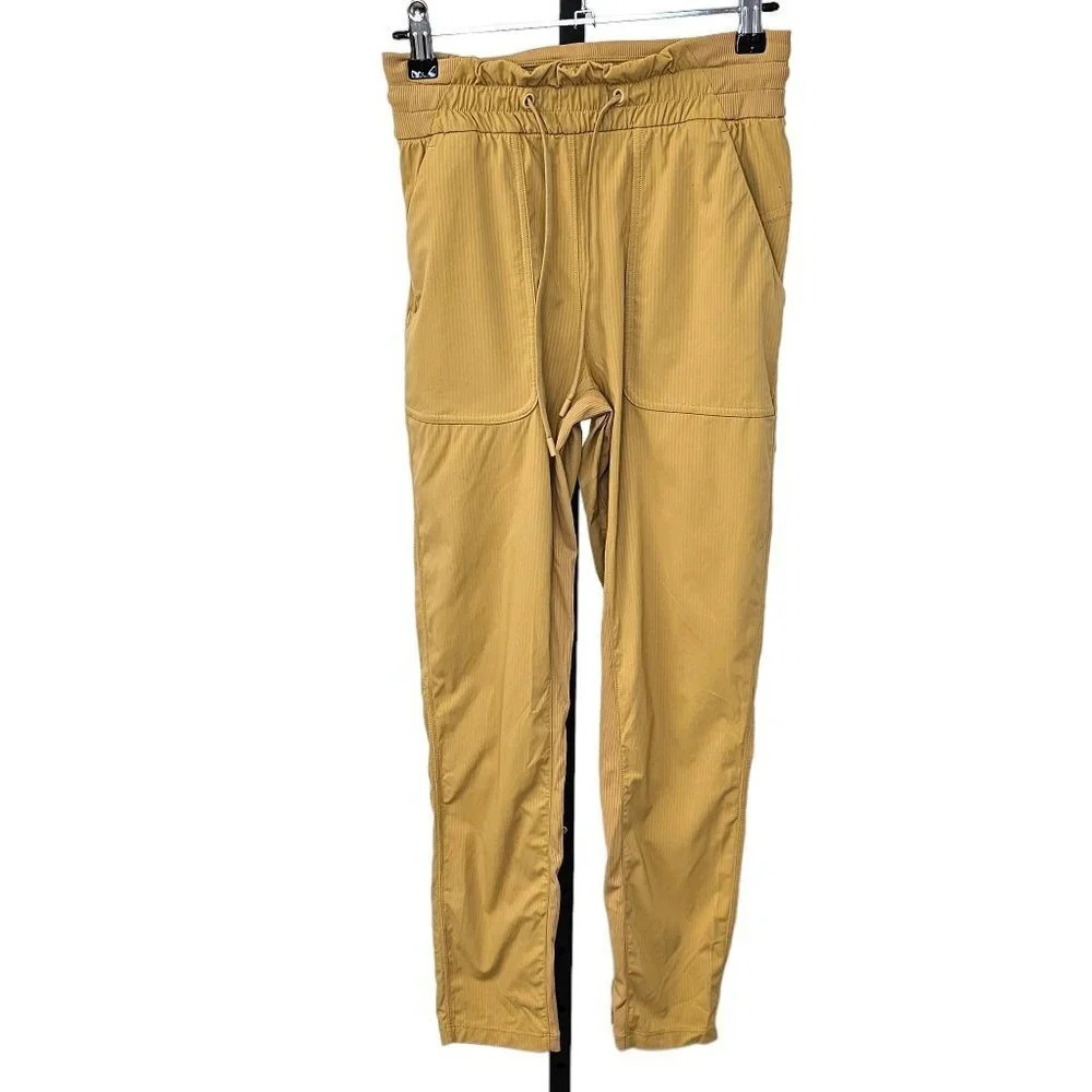 Lululemon Womens Beyond The  Studio Pant Slim Size 2